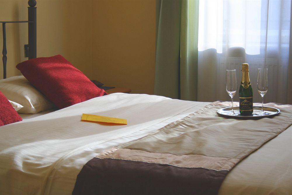 Central Hotel Tiepolo Πράγα Εξωτερικό φωτογραφία